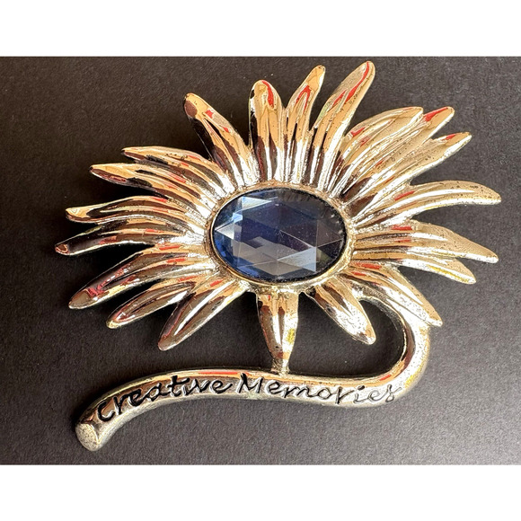 Vintage‎ Creative Memories Sunflower Silver Tone Blue Rhinestone Brooch Floral - Picture 2 of 5